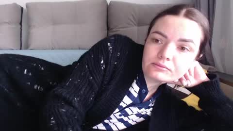 Snapshot of velvetmoon123 chatting on 04.20.26 velvetmoon123 online show from 04.20.26