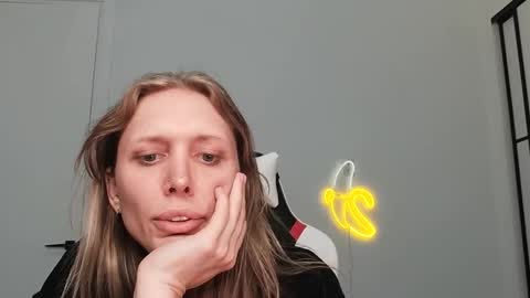 VelvetTGirl online show from 02.08.26