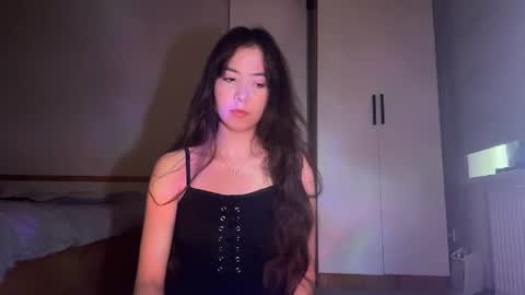 Snapshot of vemeeer chatting on 06.29.26 vemeeer online show from 06.29.26