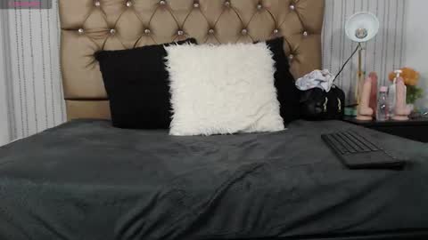 veneno hot online show from 02.05.25