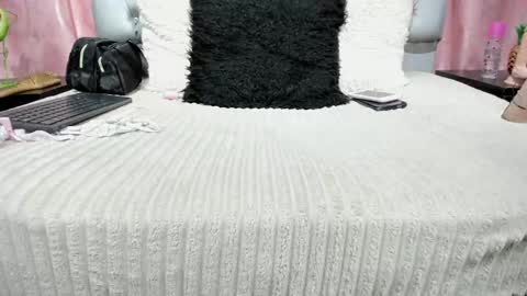 veneno hot online show from 10.07.25