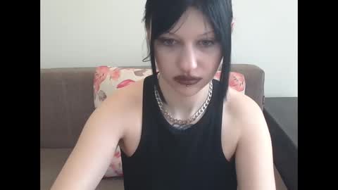 Snapshot of venera_goddess chatting on 02.22.25 Naly online show from 02.22.25