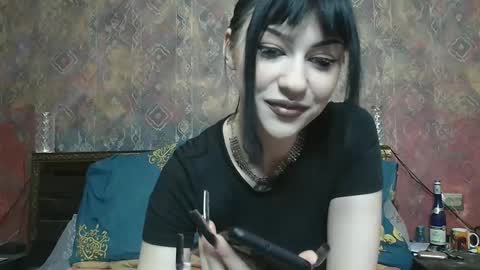 Snapshot of venera_goddess chatting on 11.22.25 Naly online show from 11.22.25
