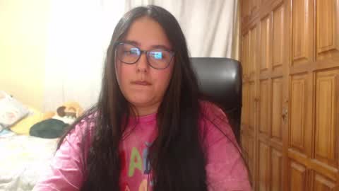 Snapshot of venus_cat_ chatting on 05.18.26 Venus online show from 05.18.26