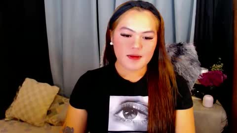 I am Colly Your mystery girl online show from 11.30.25