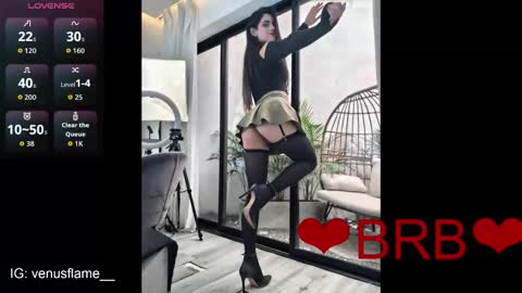 Snapshot of venus_flame chatting on 03.28.26 VENUS online show from 03.28.26