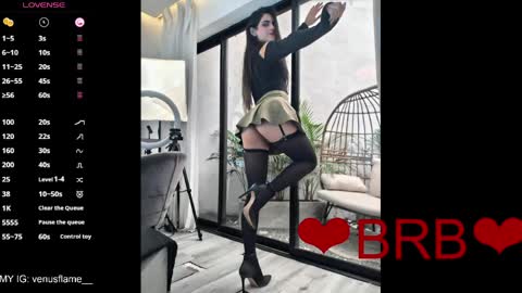 Snapshot of venus_flame chatting on 04.01.26 VENUS online show from 04.01.26