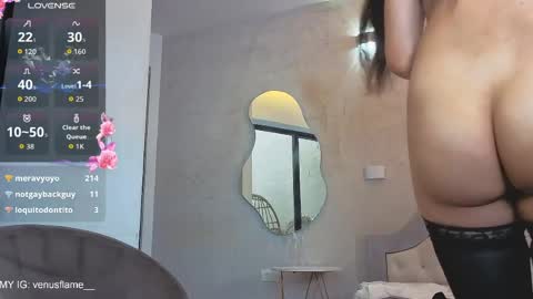 Snapshot of venus_flame chatting on 04.01.26 VENUS online show from 04.01.26