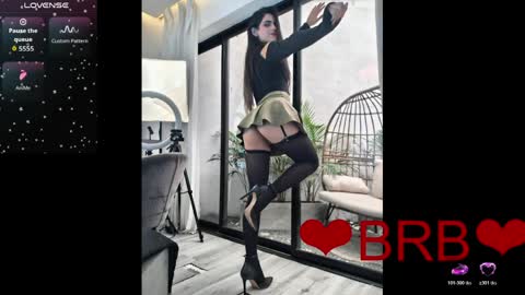 Snapshot of venus_flame chatting on 04.10.26 VENUS online show from 04.10.26