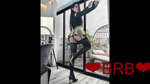 Snapshot of venus_flame chatting on 04.30.26 VENUS online show from 04.30.26