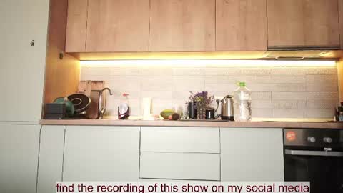 Snapshot of venus_in_jeans chatting on 07.21.26 Bella online show from 07.21.26