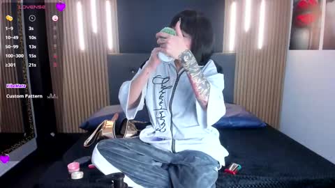 Medussa online show from 10.27.25