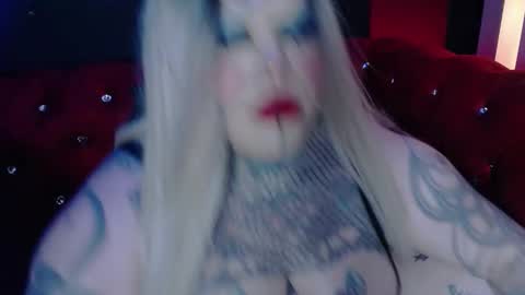Snapshot of venus_rock chatting on 10.17.25 Venus Ink online show from 10.17.25