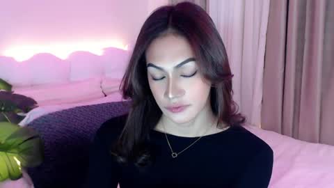 Snapshot of venus_sunrise07xx chatting on 07.26.26 Venus Sunrise Bombshell online show from 07.26.26