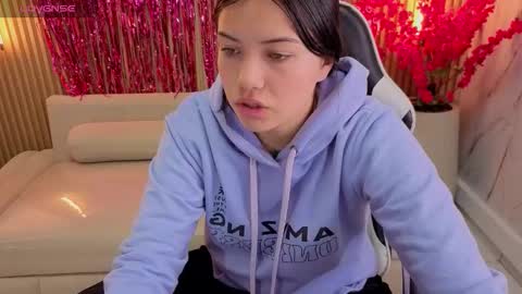 Venus  online show from 02.25.26