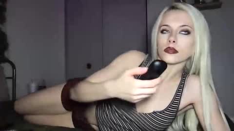 venustheflytrap online show from 03.23.26