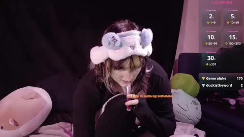 Snapshot of venustrappedflies chatting on 02.01.26 Venus 3 online show from 02.01.26