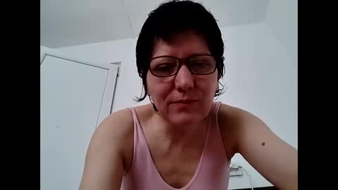 Snapshot of vera_elle chatting on 05.04.26 Vera online show from 05.04.26