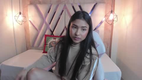 Snapshot of verabest chatting on 12.26.24 Domelipa online show from 12.26.24