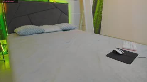 Vera online show from 03.31.26