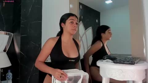 Snapshot of veronica_m0ntiel chatting on 07.18.26 Veronica online show from 07.18.26