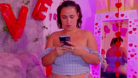 Veronica Olson online show from 02.15.25