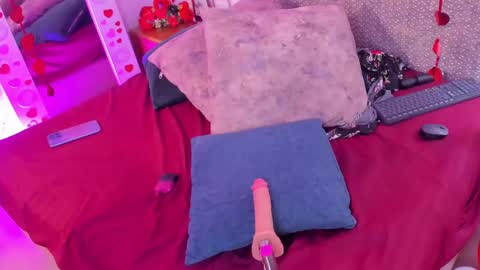 Veronica Olson online show from 02.16.25