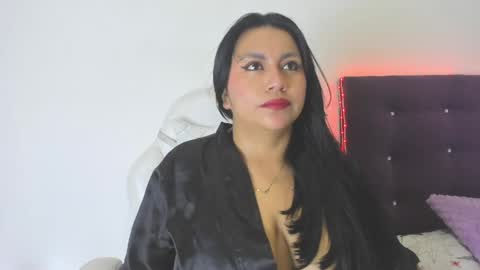 Snapshot of veronicaa_squirt chatting on 05.19.26 veronicaa_squirt online show from 05.19.26