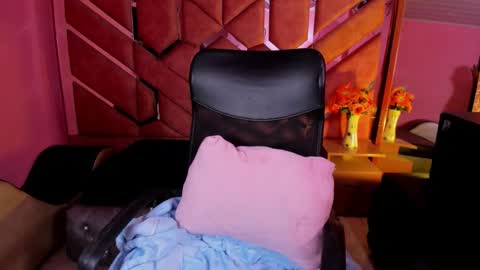 VeronicaCream  online show from 03.18.26