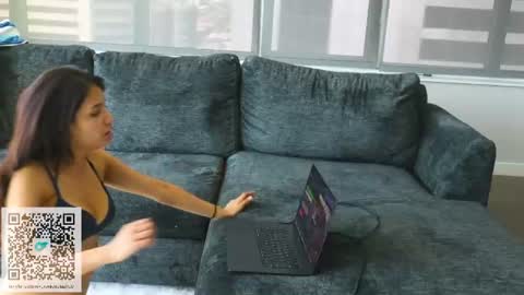 Snapshot of veronicadiazxxx chatting on 06.29.26 Veronica Diaz online show from 06.29.26