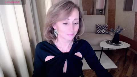 Helen online show from 02.01.25