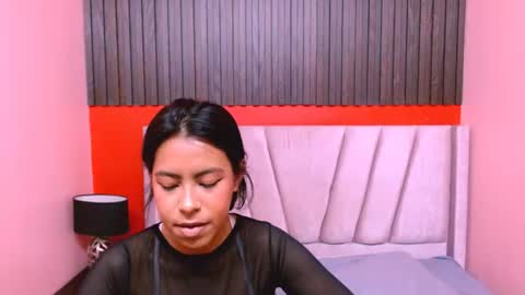Veronica Robles online show from 07.04.26