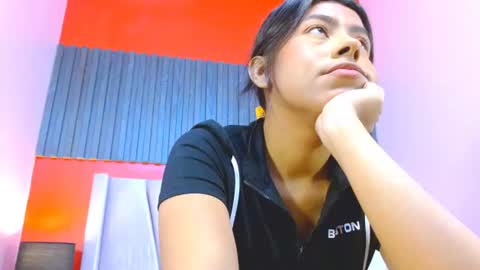 Veronica Robles online show from 07.10.26