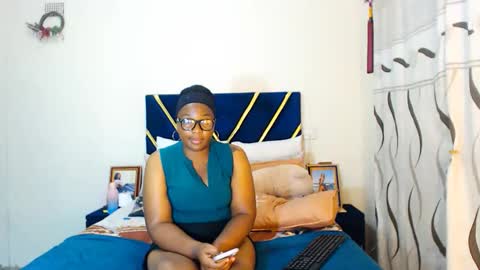 Snapshot of veronicarod1 chatting on 02.12.26 veronicarod1 online show from 02.12.26