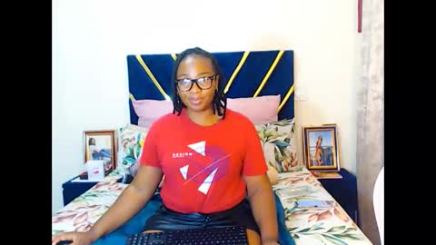 Snapshot of veronicarod1 chatting on 03.04.26 veronicarod1 online show from 03.04.26