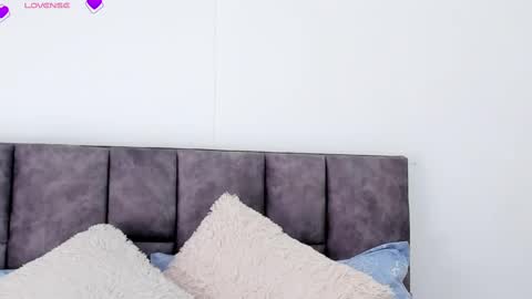 VeronicaTonu online show from 02.16.25