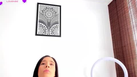 VeronicaTonu online show from 10.11.25