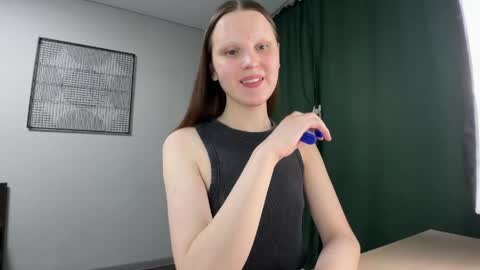 Snapshot of vertuliana chatting on 05.17.26 Karina followed me bb online show from 05.17.26