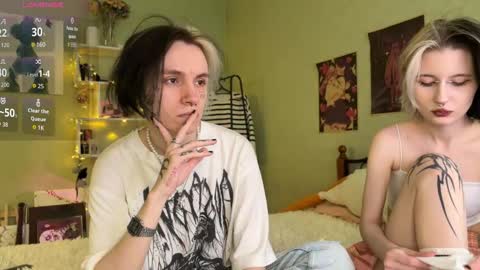 veryraretwins online show from 09.17.25