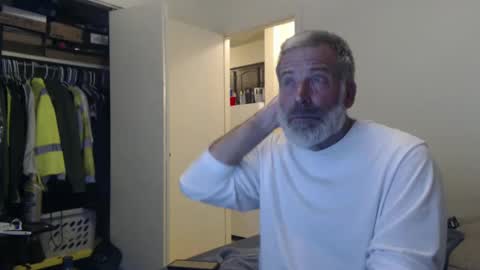 hairy man online show from 01.22.25