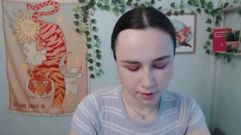 veryveryvery_shy online show from 06.04.26