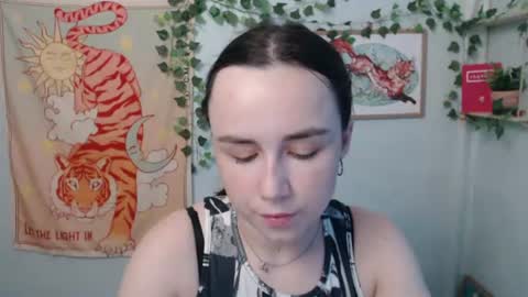 veryveryvery_shy online show from 06.20.26