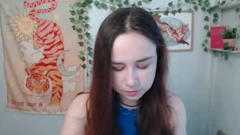 veryveryvery_shy online show from 07.04.26