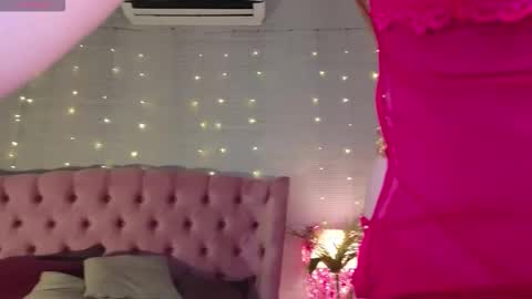 Snapshot of vi__sky chatting on 02.20.26 Alice please dont forget to thumbs up me online show from 02.20.26