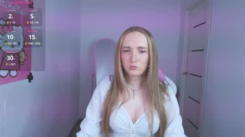 vi_luxxxy online show from 04.05.26