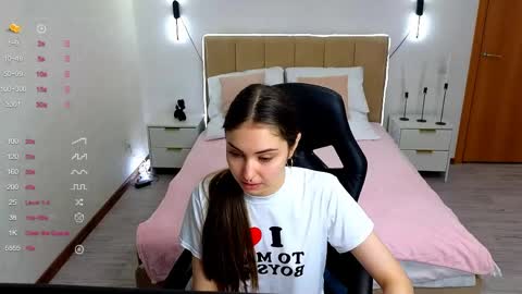 vibetwinkle online show from 05.12.26