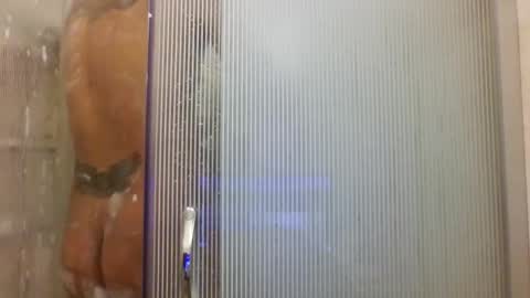 Snapshot of vibranda chatting on 03.09.26 V I B R A N D A online show from 03.09.26