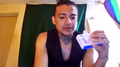 Snapshot of vibranda chatting on 03.10.26 V I B R A N D A online show from 03.10.26