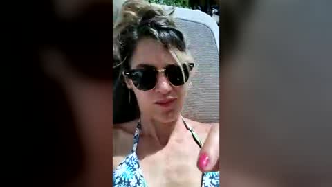 Snapshot of viciosillaa chatting on 07.14.26 viciosillaa online show from 07.14.26