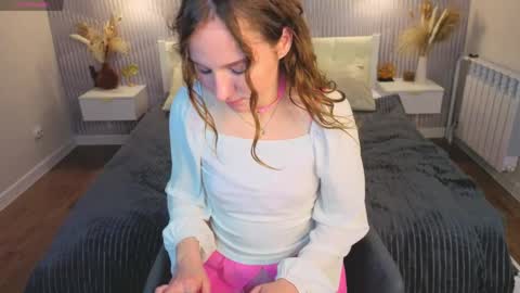 vicki_milles online show from 05.11.26